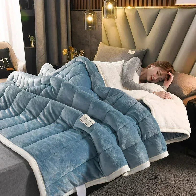 CoralLuxe – Super-soft Blanket for Cold Nights