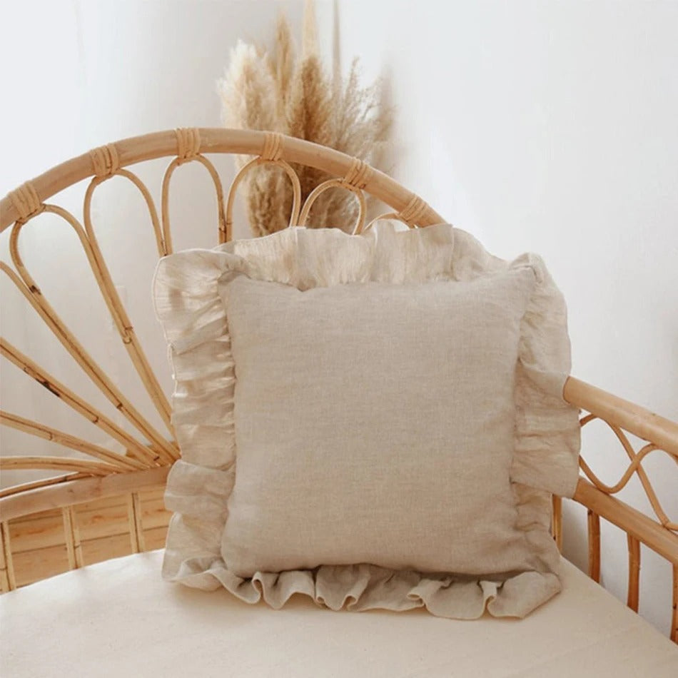 Elegant Linen Pillowcase - with Ruffles for Ultimate Comfort