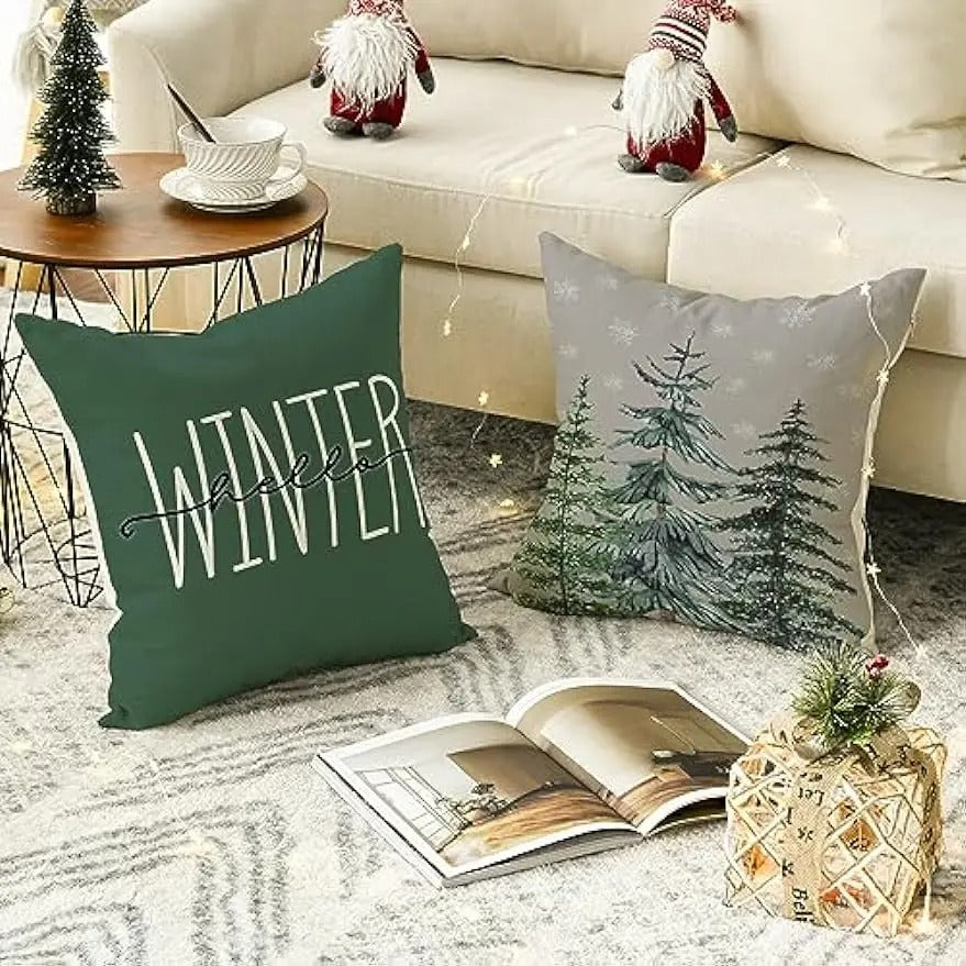 Christmas Cushion Cover - Festive Cushion Cover with Christmas Tree and Winter Theme - Green 45x45 cm