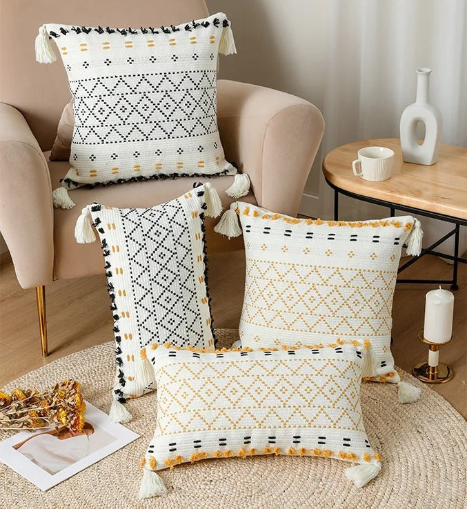Bohemian SatinCiel Pillowcase - Luxury Pillow Cover with Tufted Design for Any Interior