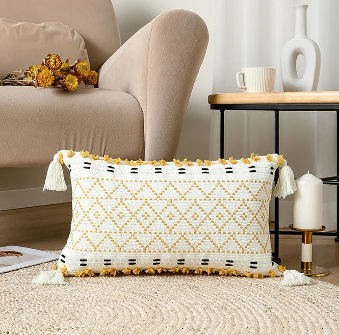 Bohemian SatinCiel Pillowcase - Luxury Pillow Cover with Tufted Design for Any Interior
