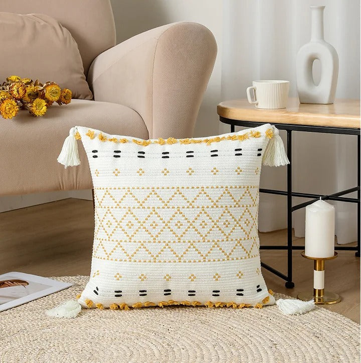 Bohemian SatinCiel Pillowcase - Luxury Pillow Cover with Tufted Design for Any Interior