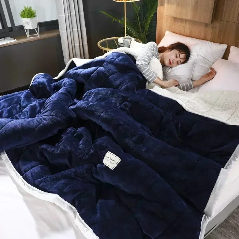 CoralLuxe – Super-soft Blanket for Cold Nights