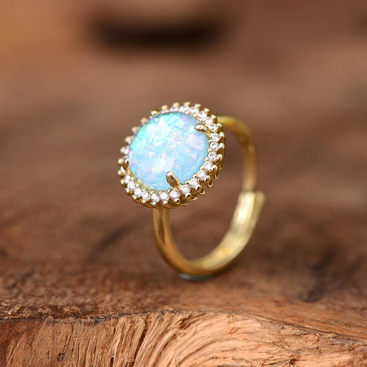 Elowen Glow Ring - Mystical Cocktail Ring with Elegant Design