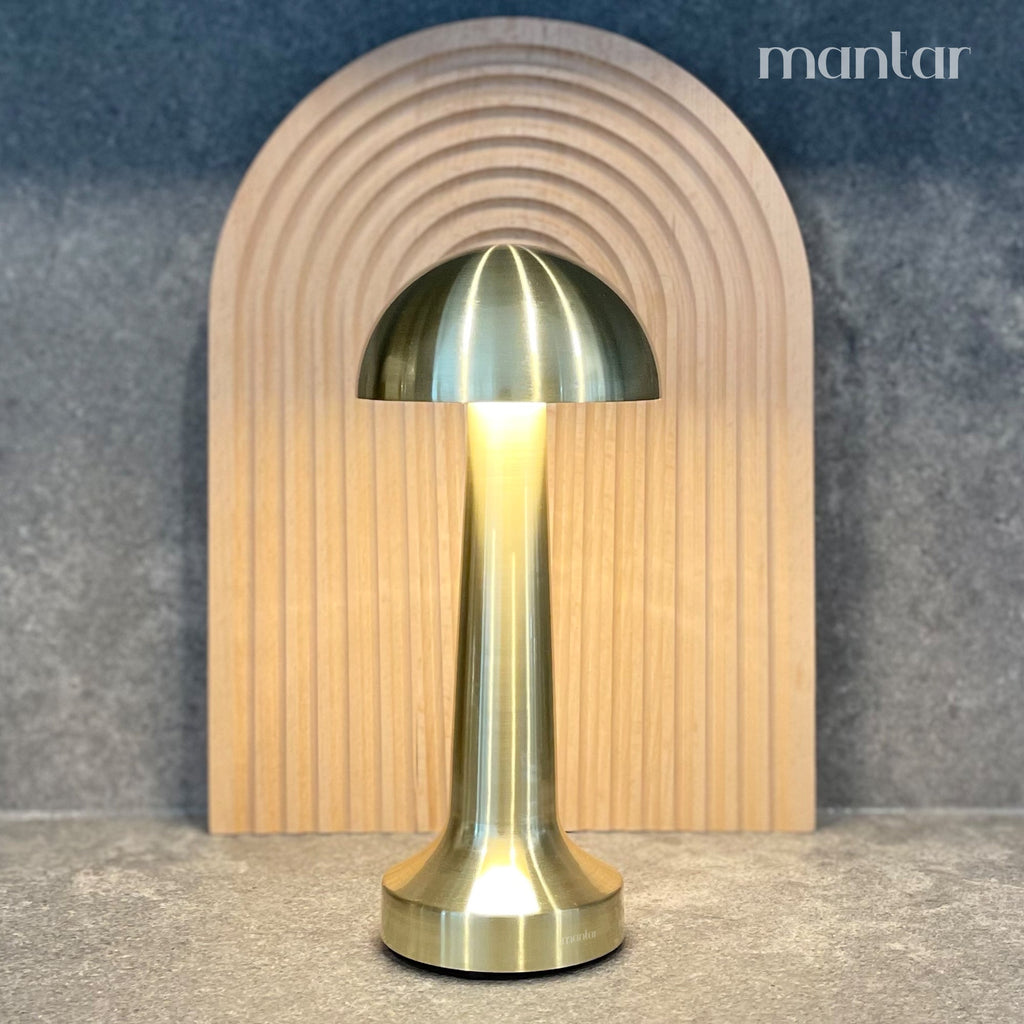 MantaGlow Table Lamp - Stylish Table Lamp for Luxury Interiors