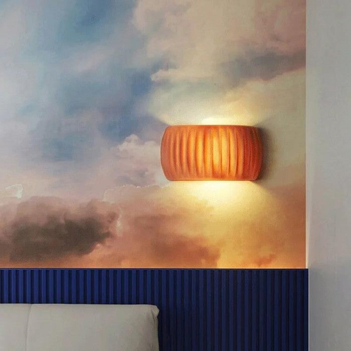 Luxurious Art Deco Resin Wall Lamp - Illuminate Your Interior