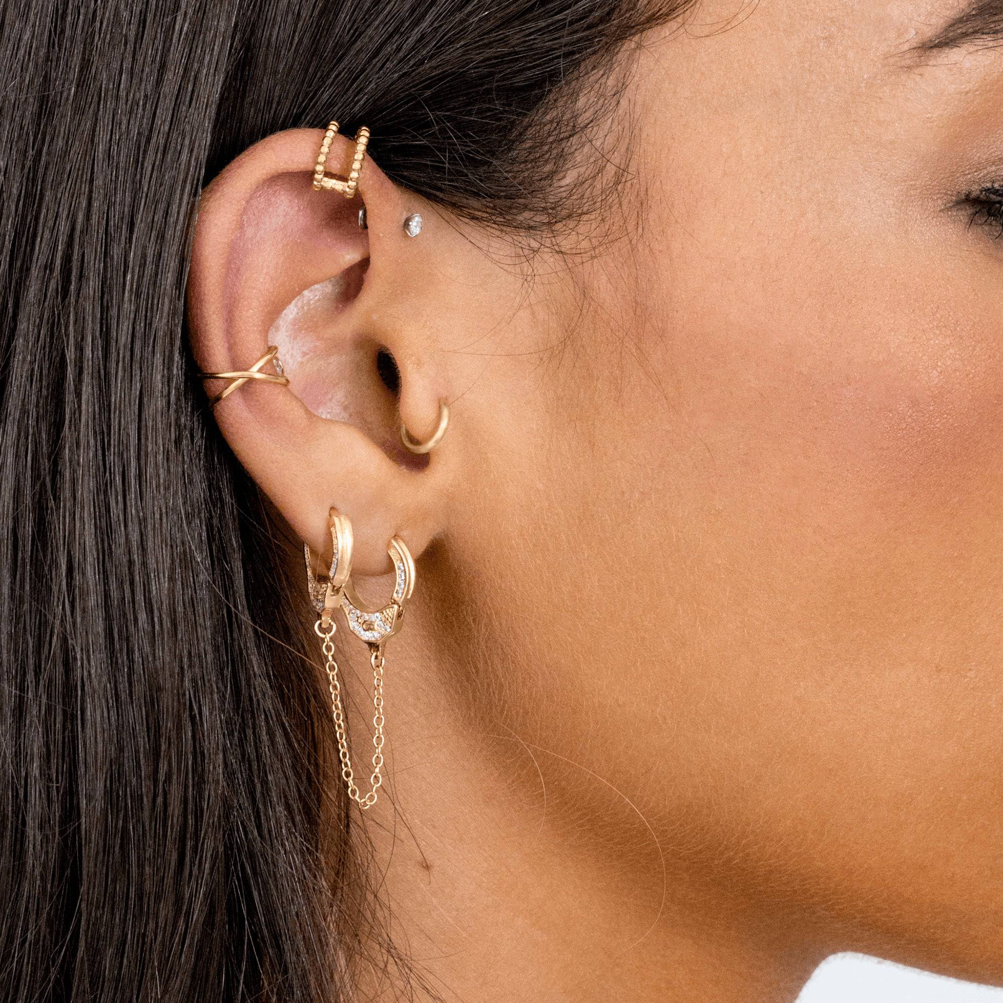 Stylish U-Shaped Ear Clips - Nova