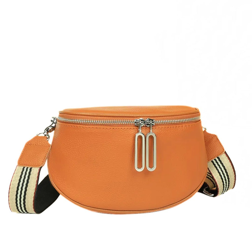 Lucy LeatherBag – Trendy and Cute Leather Saddle Bag