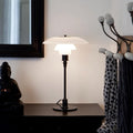FusionLamp - Modern Table Lighting Whiteh Elegant Structure