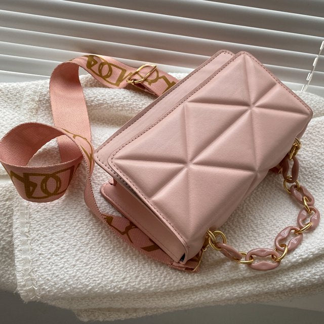 Savannah Chic - Quilted Designer Handbag
