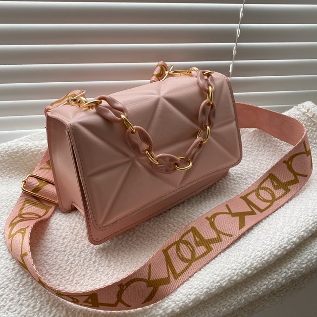 Savannah Chic - Quilted Designer Handbag