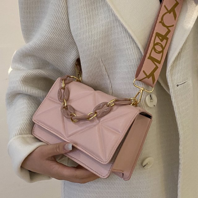 Savannah Chic - Quilted Designer Handbag