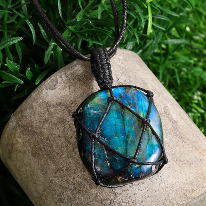 Aris DragonHeart Necklace – Mystical Labradorite Jewelry