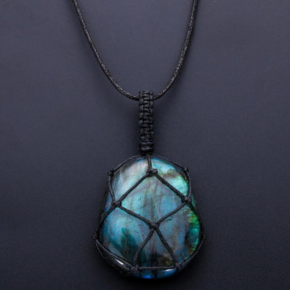 Aris DragonHeart Necklace – Mystical Labradorite Jewelry