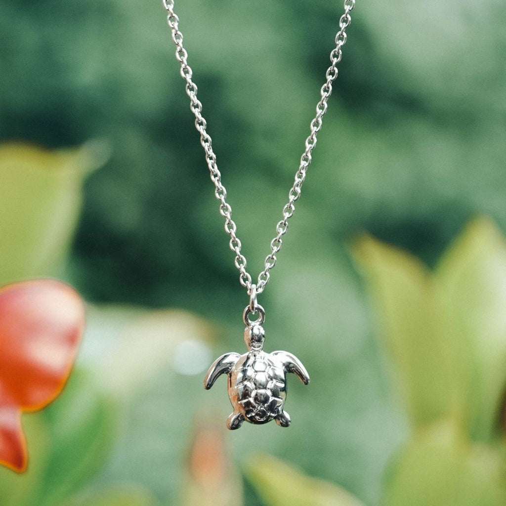Marina Charm Bracelet - Elegant Accessory for Every Occasion