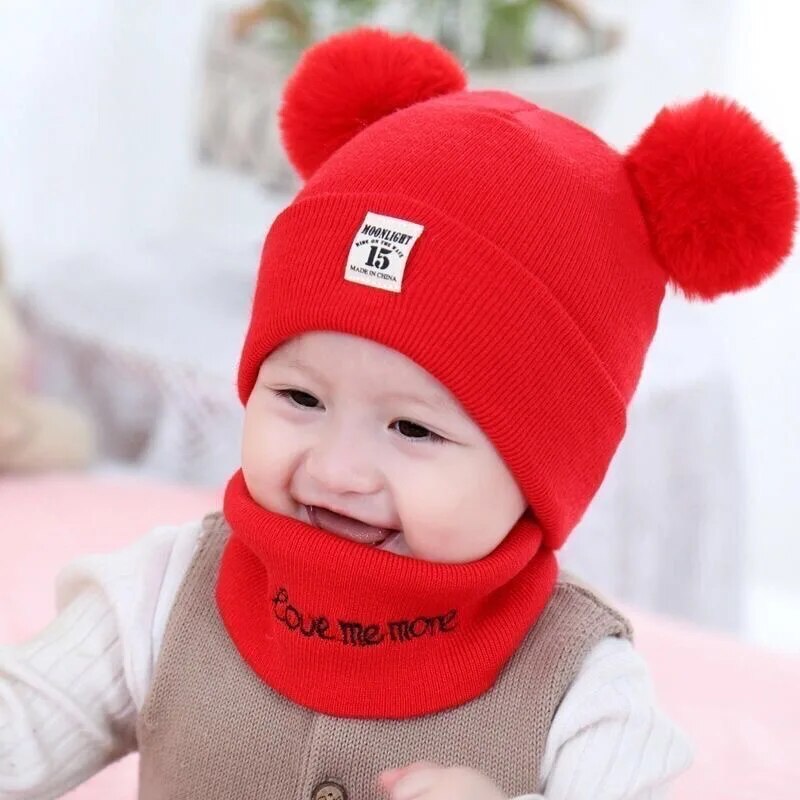 CozySnow – Trendy Kids' Beanie with Pom-Pom