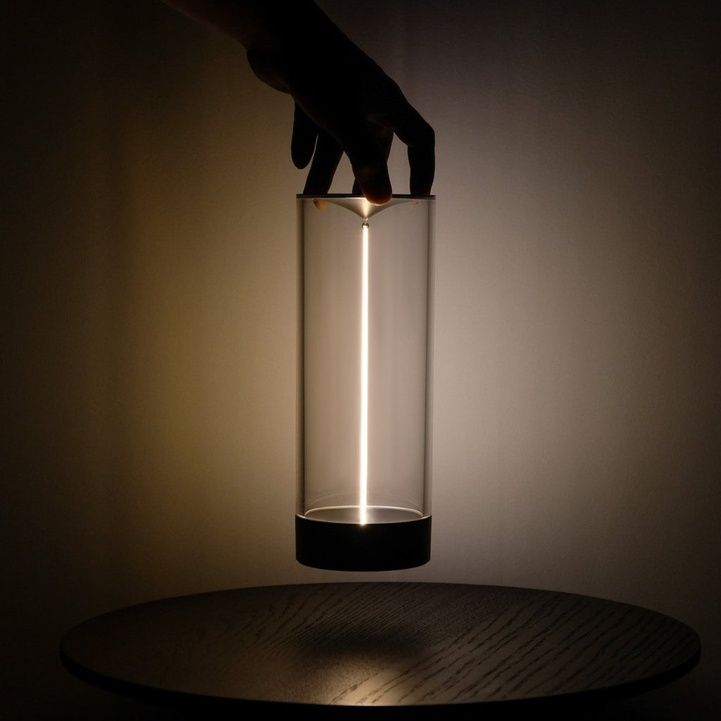 Shine - Elegant Cordless Table Lamp with Dimmable Lighting