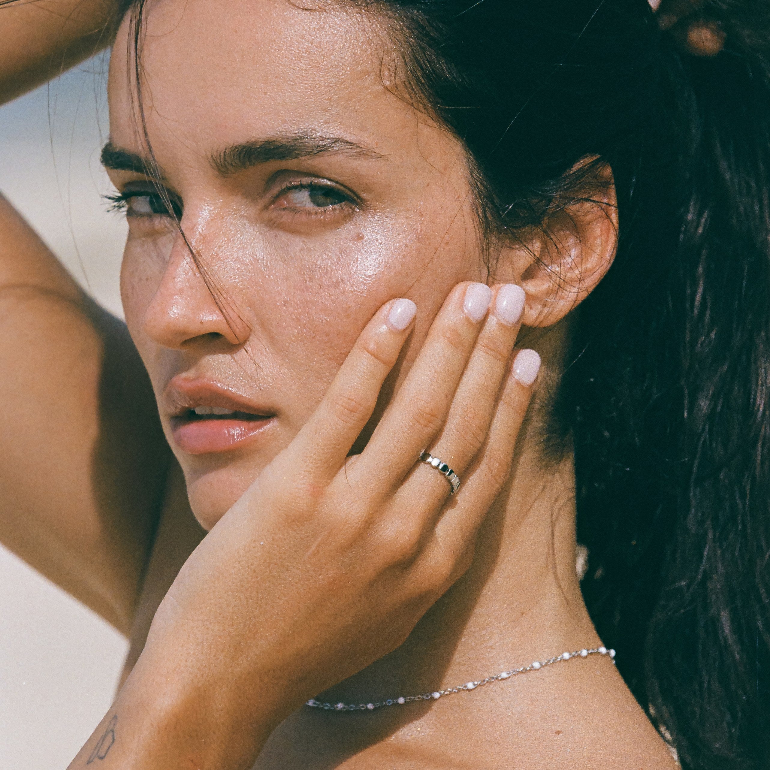 Elegant Elina Bead Ring for a Timeless Look