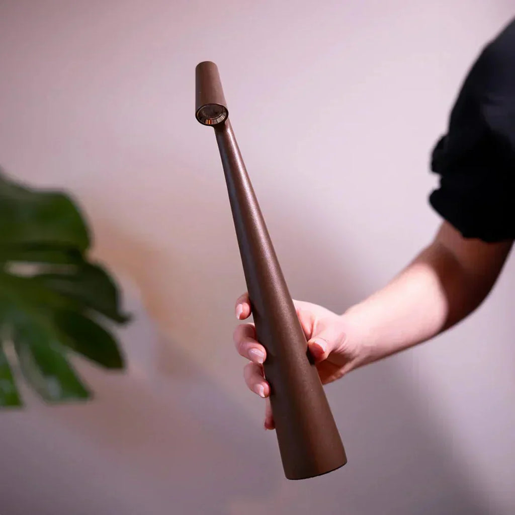 Spark Touch - Elegant Wireless Table Lamp with Adjustable Brightness