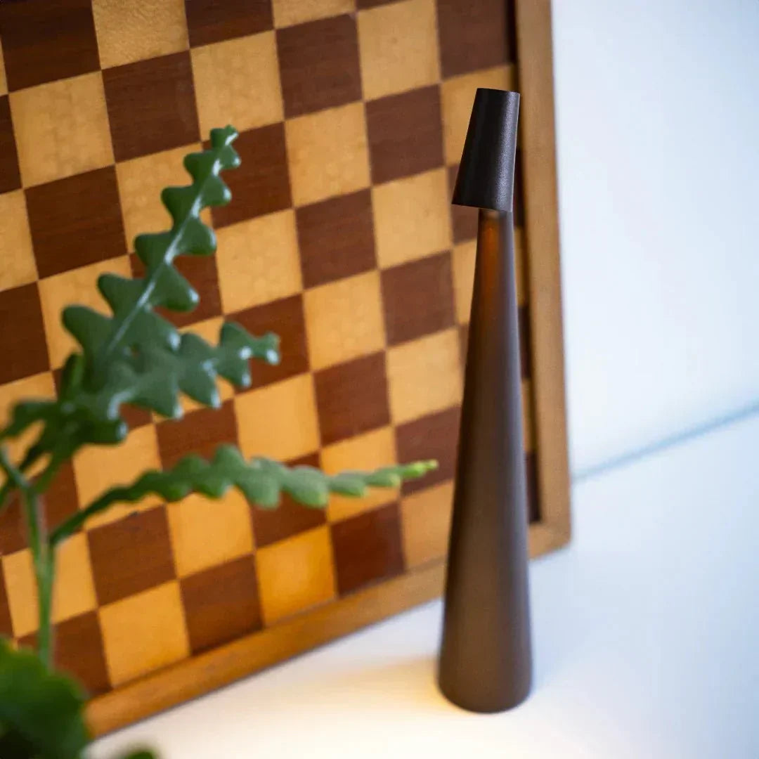 Spark Touch - Elegant Wireless Table Lamp with Adjustable Brightness