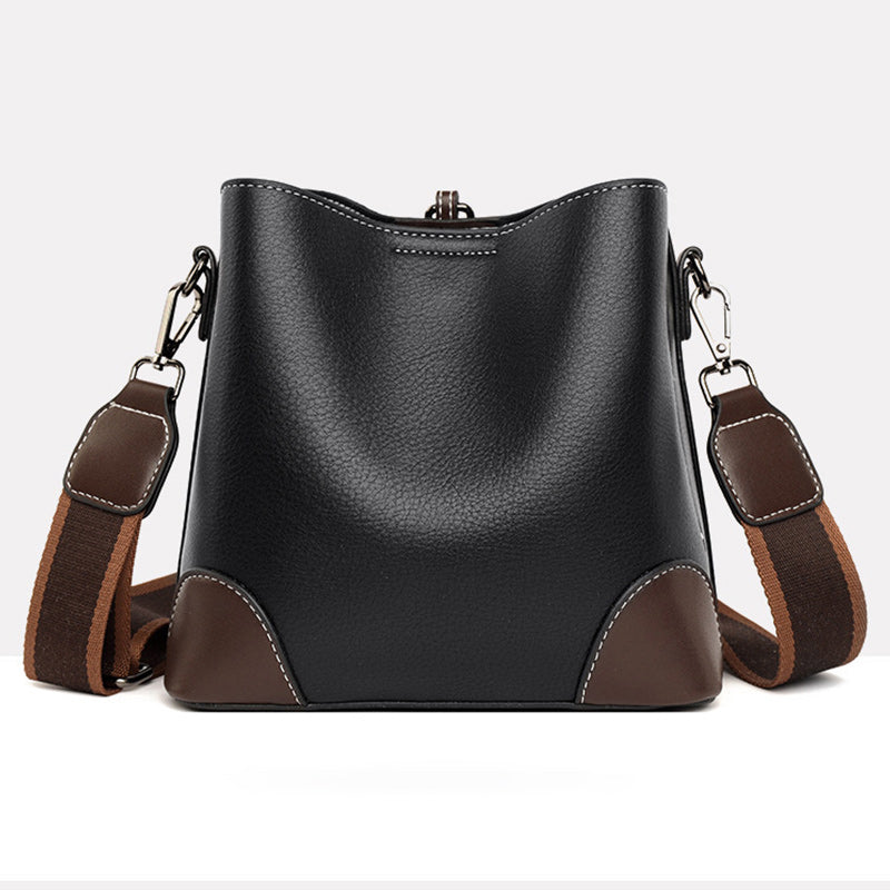 EleganceCross - Luxurious and Practical Shoulder Bag for Everyday
