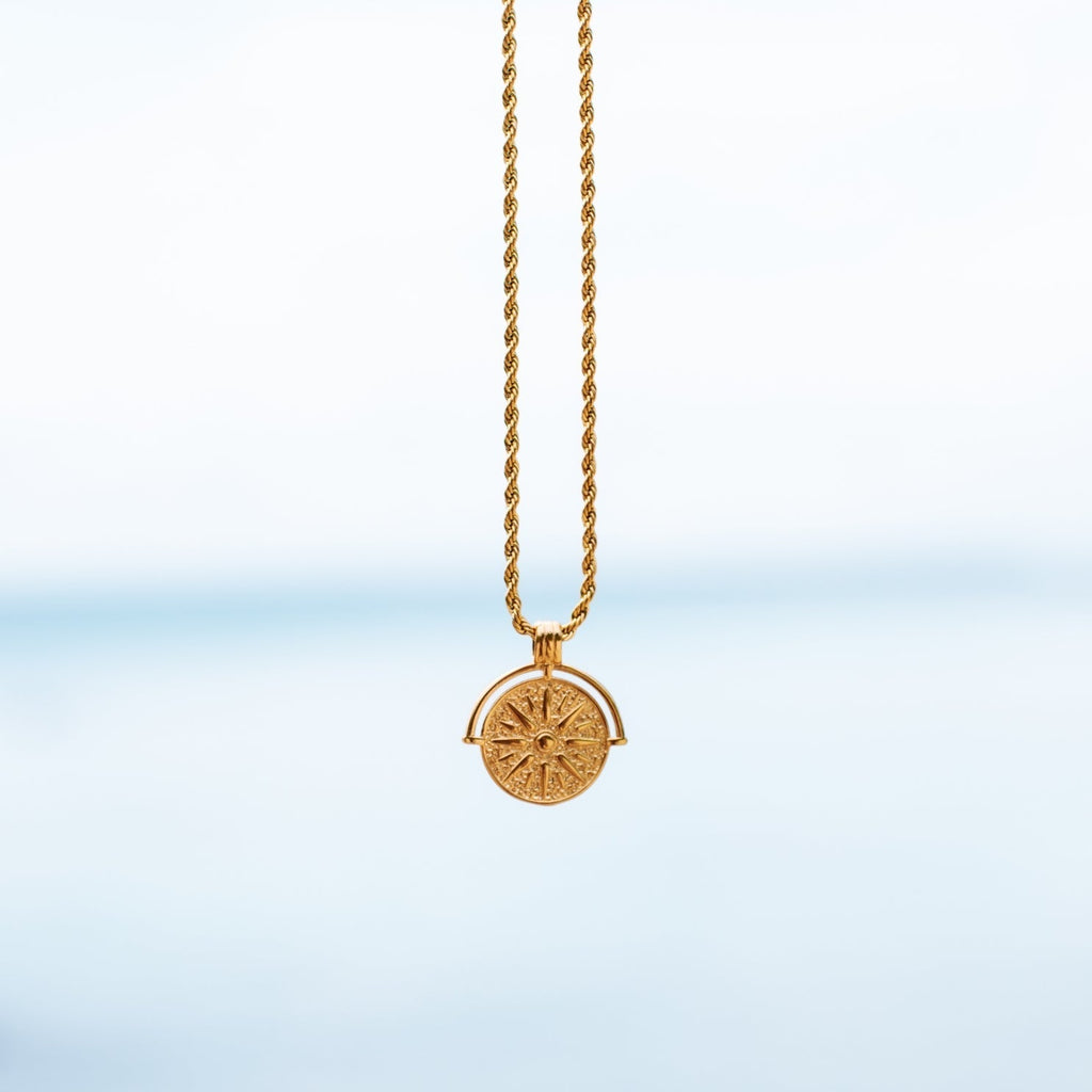 Elegant Sun-Hanging Necklace - Aurora