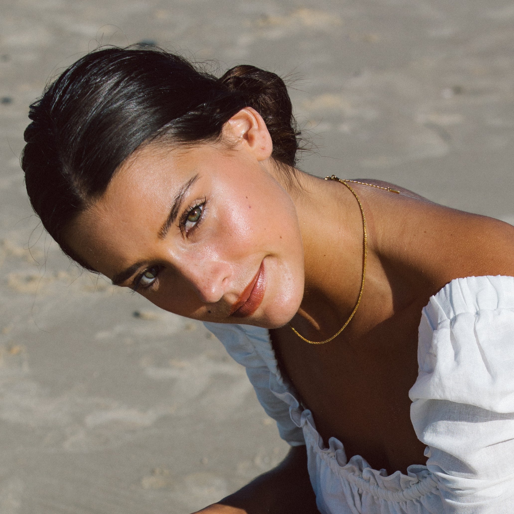 Stylish Amaya Necklace - Timeless Elegance