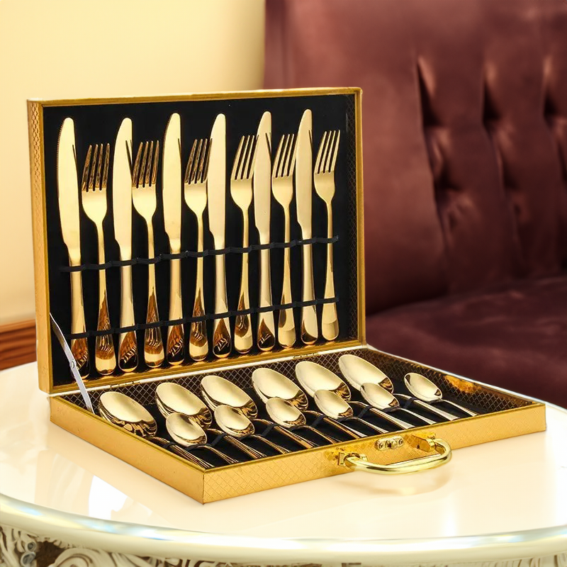 Opulent Gold Cutlery Set - The Elegant 24-piece Gold & Silver Cutlery Set