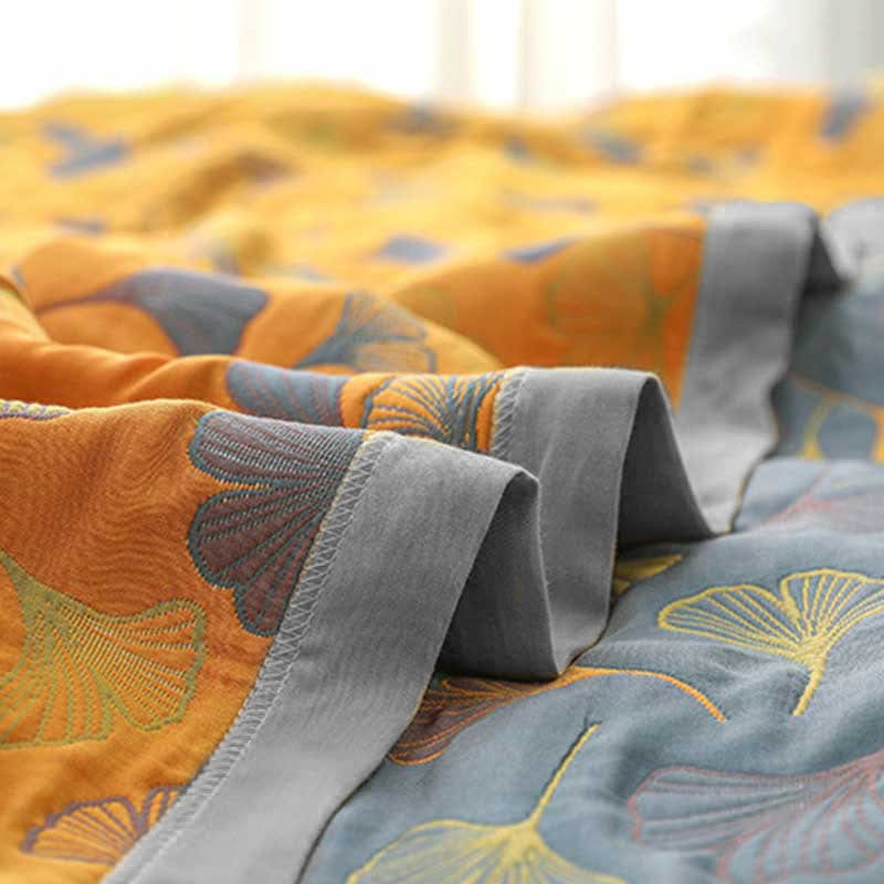 Luxury Duvet with Elegant Leaf Motif – Premium Cotton
