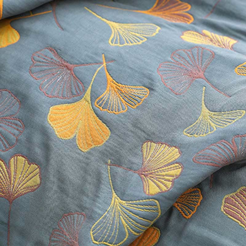 Luxury Duvet with Elegant Leaf Motif – Premium Cotton