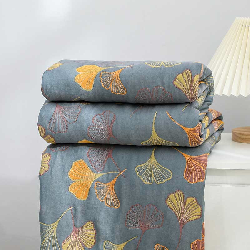 Luxury Duvet with Elegant Leaf Motif – Premium Cotton