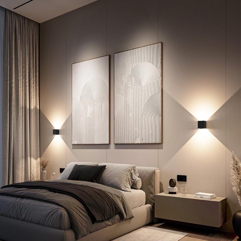 LumiGuard Wall Lamp - Elegant Outdoor Wall Lamp with Warm Light