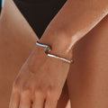 Elegant Wave Bracelet for Women - Mira