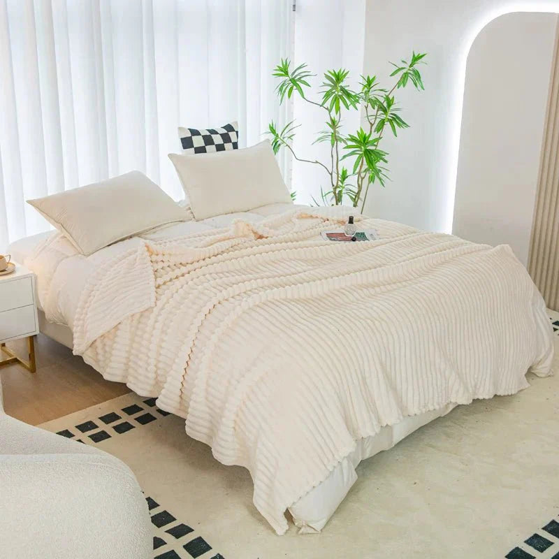 CozyFlannel - Luxurious Soft Blanket with Wide Stripes
