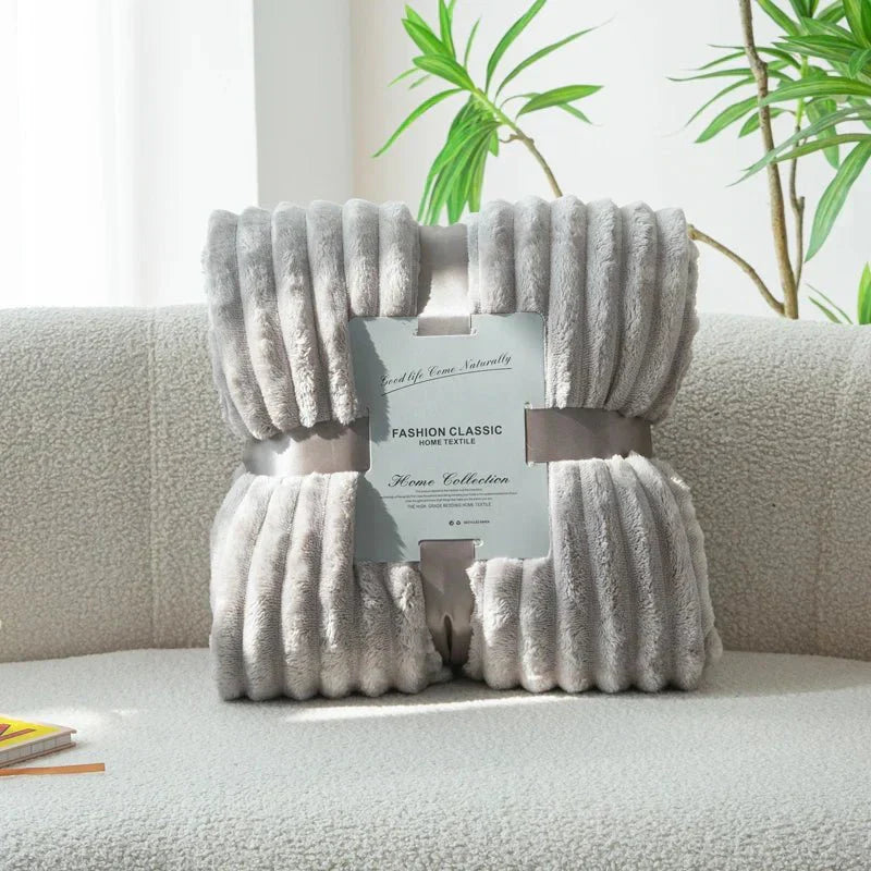 CozyFlannel - Luxurious Soft Blanket with Wide Stripes