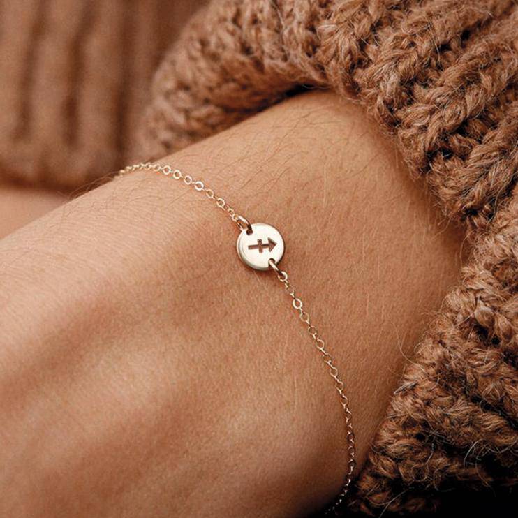 Elegant Zodiac Bracelet - Lyra for an Enchanting Look